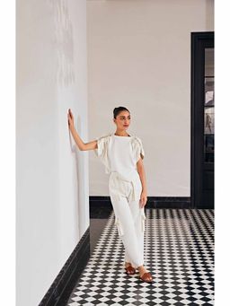 Kay Kay BY KKHUSHI SAHAII - Women's White Ruffle Co-Ord (Set of 2)