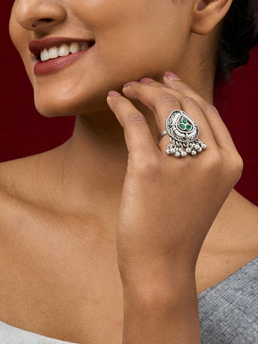 Teejh Sera Silver Green Stone Ring