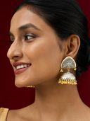 White color option, Currently selected