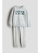 Grey color option, Currently selected