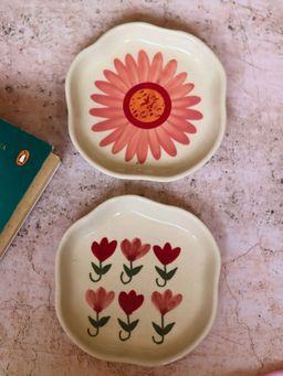 WEAVING HOMES - Flower & Pastel Tulip Handmade Dessert Plate (Set of 2)