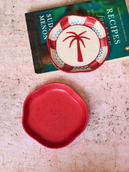 WEAVING HOMES - Palm & Red Handmade Dessert Plate (Set of 2)