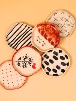 WEAVING HOMES - Red & Black Handmade Dessert Plates (Set of 6)
