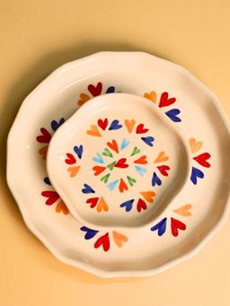 WEAVING HOMES - #Loveislove Snack & Dessert Plates (Set of 2)