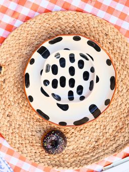 WEAVING HOMES - Black Blocks Quarter Plate (Set of 2)