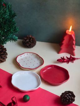 WEAVING HOMES - Treat & Sweet Dessert Plates (Set of 3)