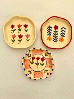 WEAVING HOMES - Floral Bliss Handmade Dessert Plate (Set of 3)