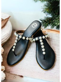 Dhaga - Black Grace Sandals
