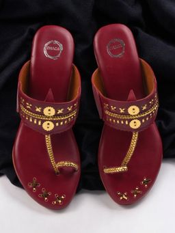 dhaaga - Maroon Block Heel With A Twist