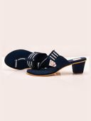 Navy Blue color option, Currently selected