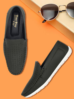 FREEPLAY - Green Boys Stylish Trending Slip On Loafers