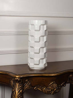 Whispering Homes - Jara Vase - White