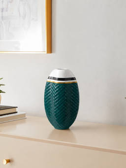 Whispering Homes - Halina Ceramic Flower Vase