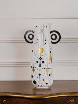 Whispering Homes - Barrit Ceramic Flower Vase - White