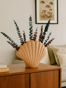 Whispering Homes - Opie Deco Vase - Peach
