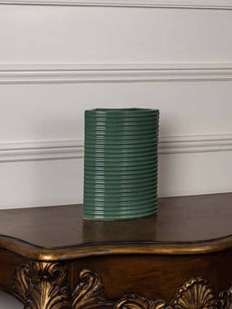 Whispering Homes - Juna Vase - Green