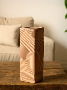 Whispering Homes - Idima Vase - Brown