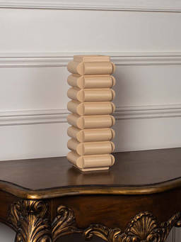 Whispering Homes - Johnson Flower Vase - Peach