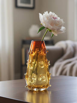 Whispering Homes - Puffer Ombre Glass Vase - Small