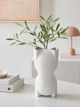 Whispering Homes - Rashford Modern Column Vase - White