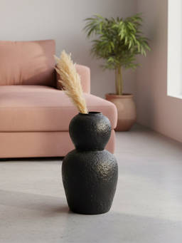 Whispering Homes - Rustra Terracotta Vase - Medium