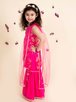 PSPeaches - Girls Magenta Floral Printed Kurta With Sharara Dupatta (Set of 3)