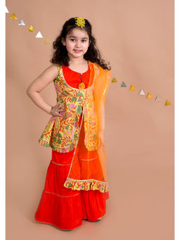 PSPeaches - Orange Floral Printed Pure Cotton Kurta With Sharara & Dupatta (Set of 3)