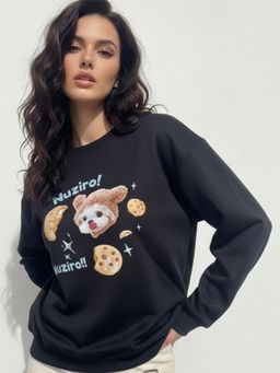 Outzidr - Character Graphic Black Sweatshirt