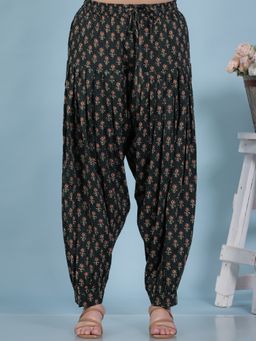 ARAMYA - Green Kantha Cotton Butti Salwar For Women