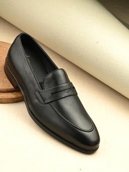EGOSS - Aspeerio Rover Formal Black Loafers for Men