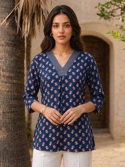 Rangita - Women Blue Floral Rayon Kurti