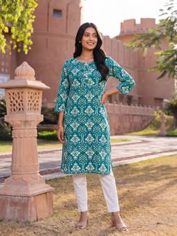 Rangita - Women Green Printed Rayon Kurta