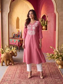 Rangita - Women Pink Embroidered Viscose Kurta