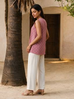 Rangita - Women Mauve Printed Rayon Top