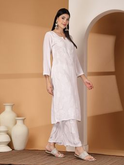 Khaka-The Chikankari Heritage - Women White Embroidered Rayon Kurta with Pant