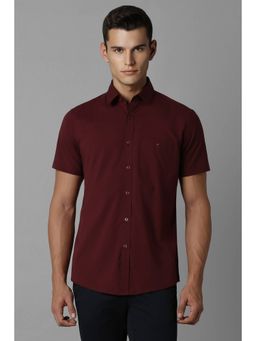 Louis Philippe - Men Maroon Slim Fit Solid Half Sleeves Casual Shirt