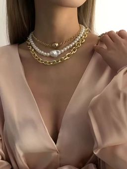 Aphrodyte Me - Oyster Multi-Layer Necklaces Set of 3