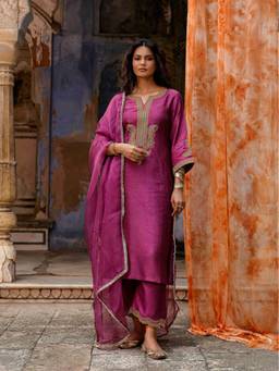 CHARU MAKKAR - Purple Raha Kurta And Palazzo With Dupatta