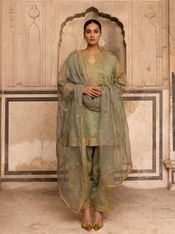 CHARU MAKKAR - Green SEHAR Kurta and Farshi Salwar with Dupatta