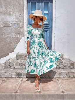 Outzidr - Blue Floral Square Neck Midi Vacay Dress