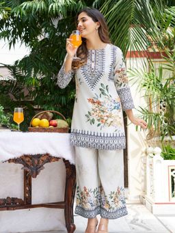 KAFTANIZE - White Base Multicolour Floral Printed Co-Ord Set