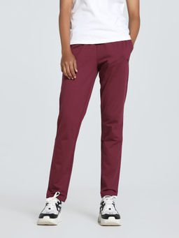 Puma - Ess Sweat Tr Op Women's Red Pants