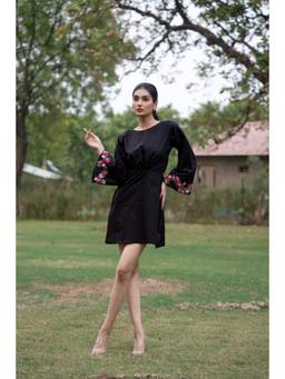 Rasra Mai - Eshaa Black Printed Short Dress