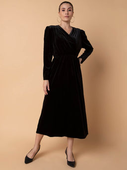 SHOWOFF - Women Solid Black Midi Fit and Flare Dress