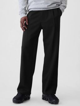 GAP - Men's Solid Relaxed Fit Black Trouser