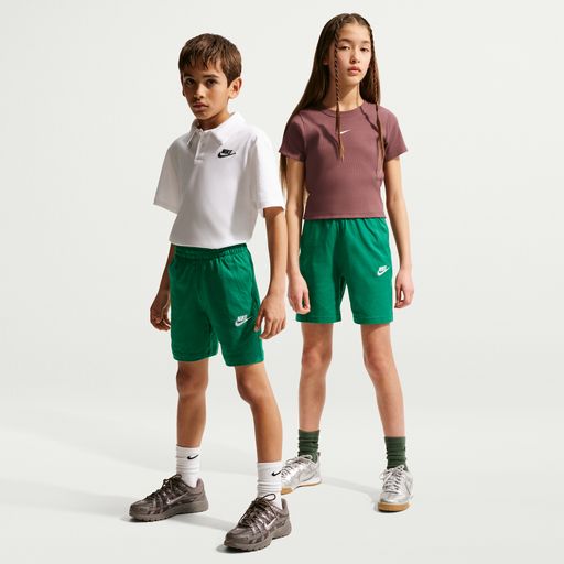 Nike Sportswear Club - Older Kids' 15cm (approx.) Knit Shorts