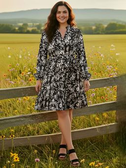 Globus - Women Black Printed Plus Size Dress With Belt