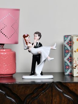 At Home by Nilkamal - Man Holding Lady Polyresin Showpiece Multi Color