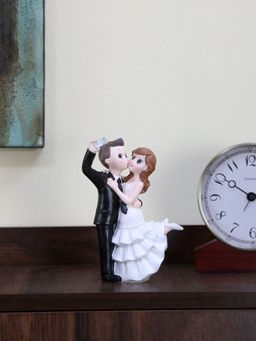 At Home by Nilkamal - Couple Taking Selfie Showpiece Multi Color