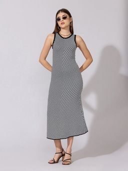 SHOWOFF - Women Chevron Striped Black Midi Dress